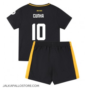 Wolves Matheus Cunha #10 Vieraspaita Lapsille 2024-25 Lyhythihainen (+ shortsit)